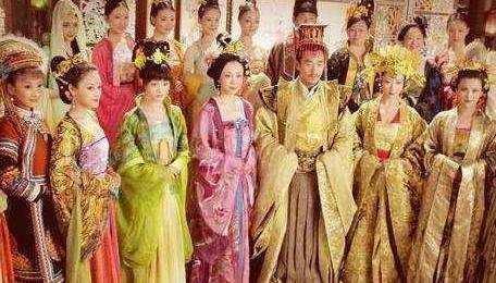 (活人俑有多残酷)中国唯一一个活人俑：延禧宫中古代独一无二的宫女俑